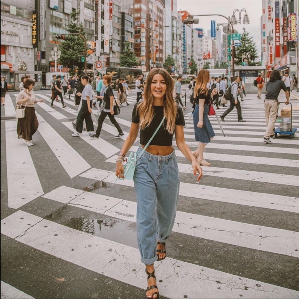 [SOLD] Zara slouchy jeans